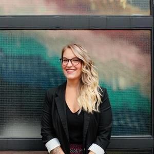 Meet your Posher, Brittney